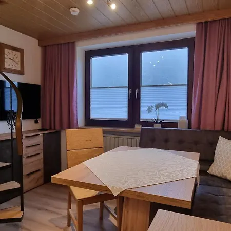Haus Kirchmaier Nocleg ze śniadaniem *