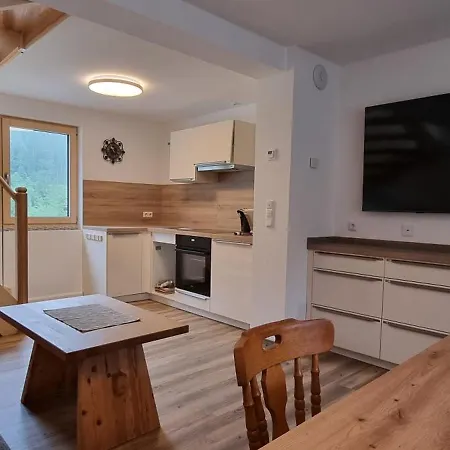 B&B Haus Kirchmaier 페르티사우