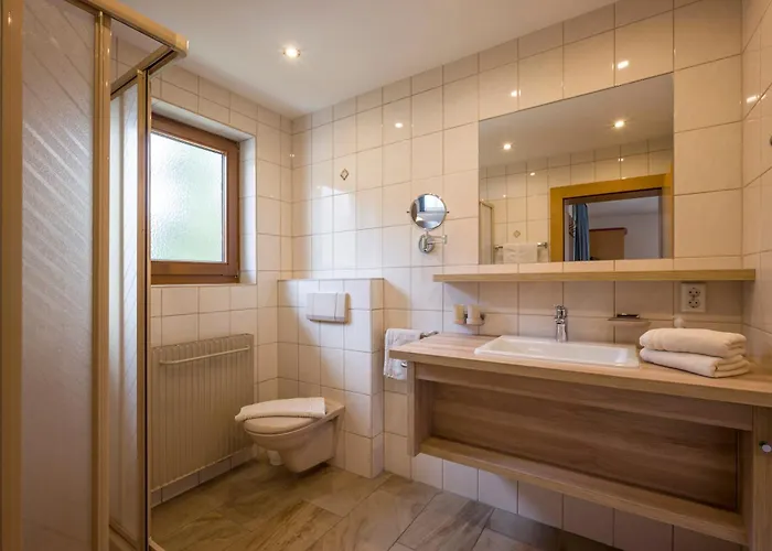 Bed & Breakfast Haus Kirchmaier 4*